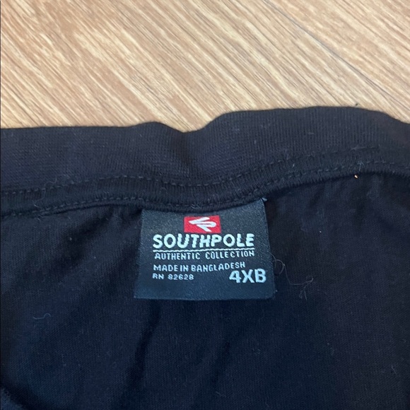 South Pole Black T-Shirt nasa size 4XB excellent condition - Picture 2 of 5